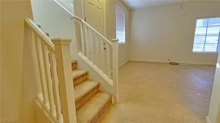 Photo #3: 2057808 Listing