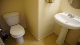 Photo #4: 2057808 Listing