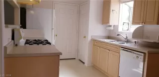 Photo #3: 2057855 Listing 