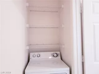 Photo #6: 2057855 Listing 