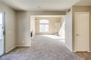 Photo #1: 2057863 Listing