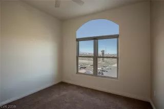 Photo #6: 2057889 Listing