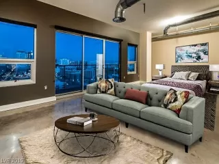 Photo #6: 2057902 Listing