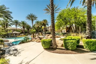 Photo #6: 2057908 Listing