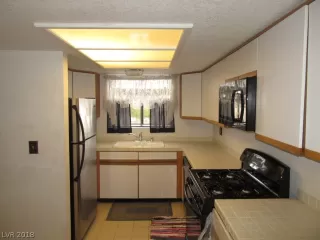 Photo #6: 2057963 Listing 