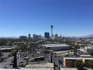 Photo #2: 2058112 Listing