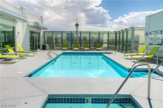 Photo #4: 2058112 Listing