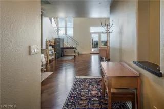 Photo #1: 2058198 Listing