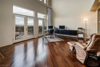 Photo #5: 2058198 Listing