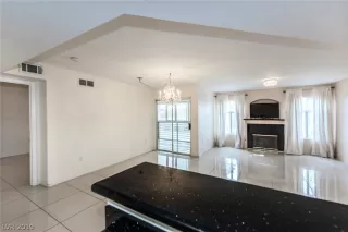 Photo #1: 2058257 Listing 