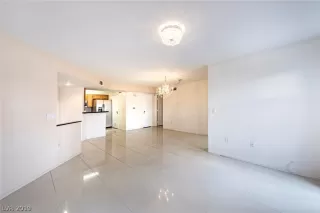 Photo #3: 2058257 Listing 