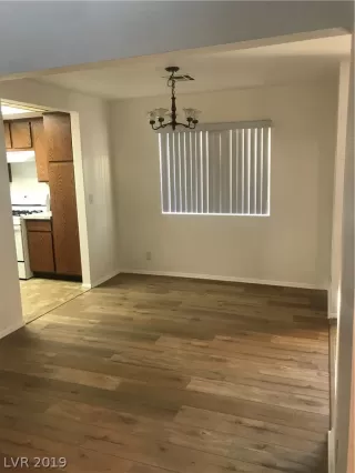 Photo #4: 2058295 Listing 