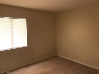 Photo #6: 2058334 Listing 