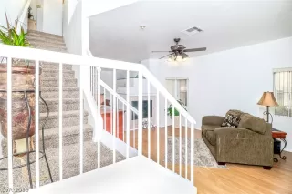 Photo #2: 2058394 Listing