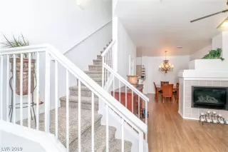 Photo #3: 2058394 Listing