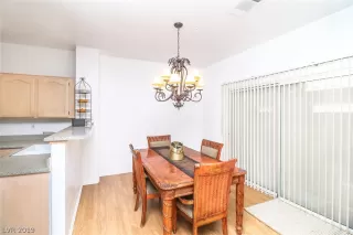 Photo #6: 2058394 Listing