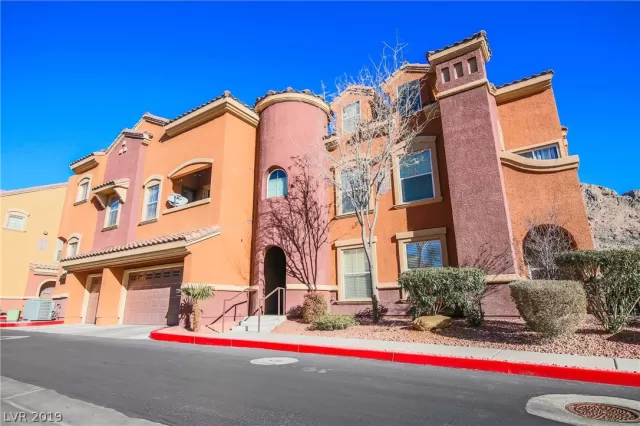 MLS: 2058488 Condo For Sale