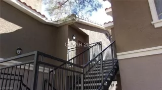 Photo #3: 2058614 Listing