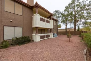 Photo #2: 2058632 Listing 