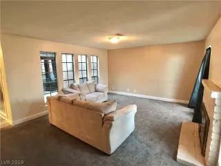 Photo #4: 2058690 Listing 