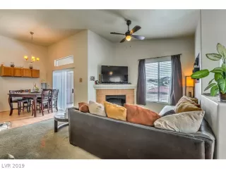 Photo #5: 2058722 Listing