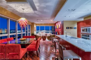 Photo #1: 2058776 Listing 