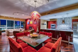 Photo #2: 2058776 Listing 