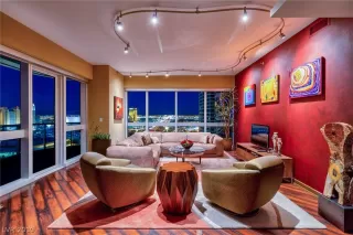 Photo #3: 2058776 Listing 