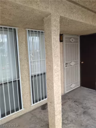 Photo #2: 2058788 Listing 