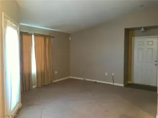 Photo #1: 2058803 Listing 