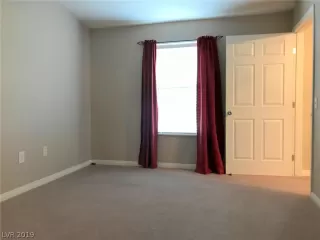 Photo #5: 2058803 Listing 