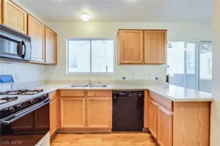 Photo #1: 2058949 Listing 