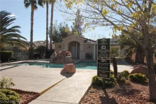 Photo #1: 2058975 Listing 