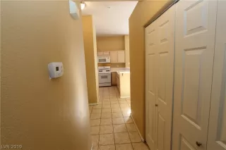 Photo #5: 2058975 Listing 