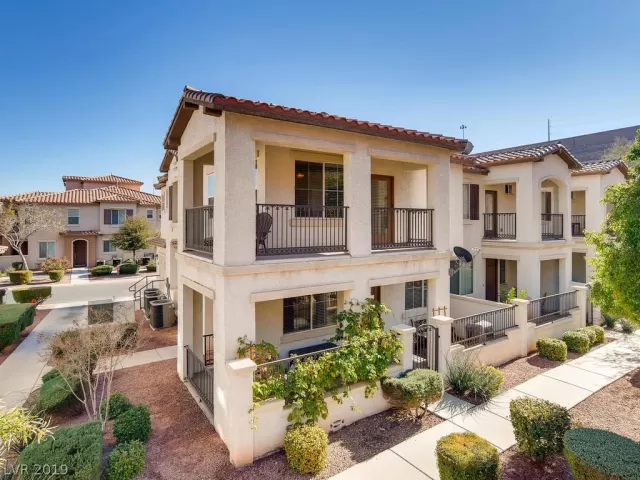 MLS: 2058998 Condo For Sale