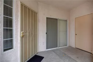 Photo #1: 2059005 Listing 