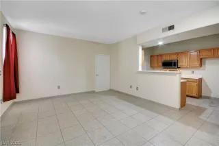 Photo #3: 2059005 Listing 