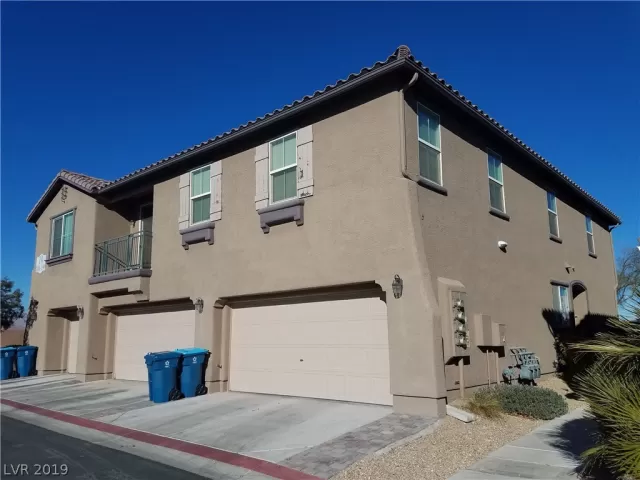 MLS: 2059109 Condo For Sale