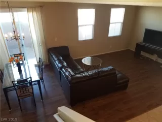 Photo #6: 2059109 Listing