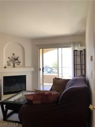 Photo #2: 2059113 Listing 