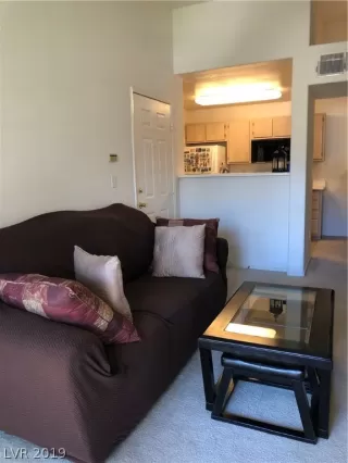 Photo #3: 2059113 Listing 