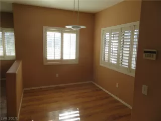 Photo #2: 2059156 Listing 