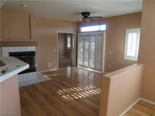 Photo #3: 2059156 Listing 