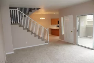 Photo #5: 2059226 Listing 