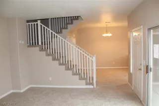 Photo #6: 2059226 Listing 