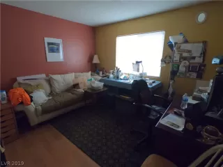 Photo #4: 2059327 Listing