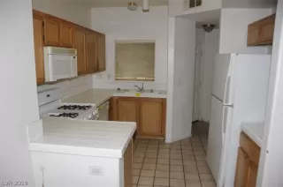 Photo #5: 2059331 Listing 