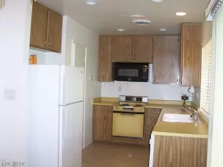 Photo #1: 2059343 Listing 