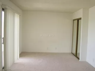 Photo #4: 2059343 Listing 