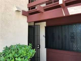 Photo #2: 2059361 Listing 